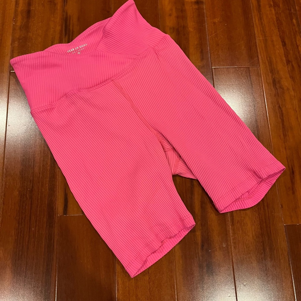 YEAR OF OURS Bike Shorts Pink Ribbed Long Athleisure Activewear Size Small